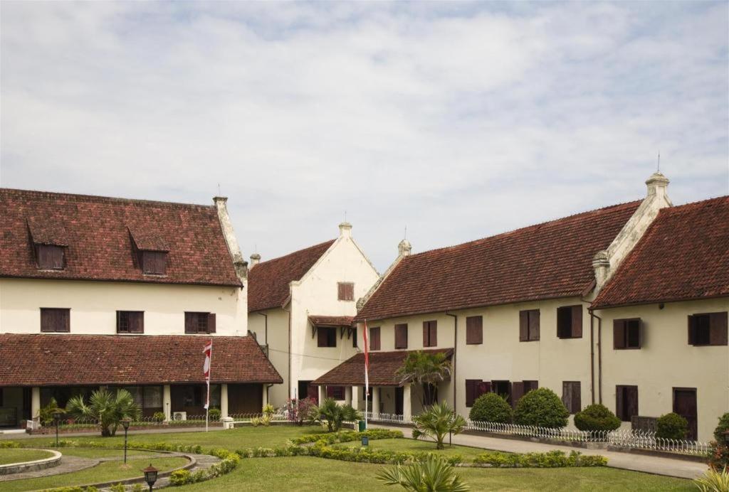 Astra Novilia Hotel